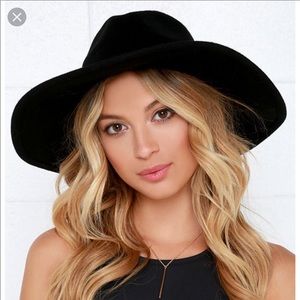Billabong floppy hat